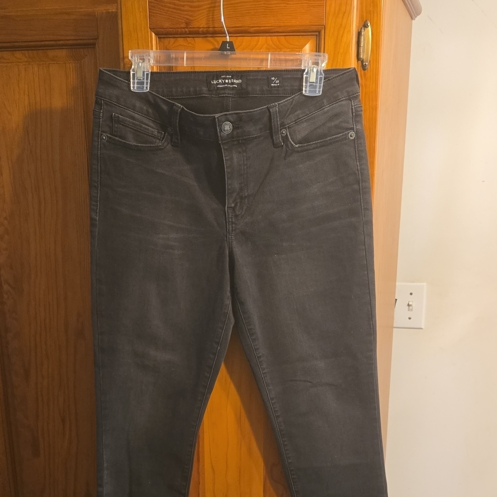 Lucky Brand Charcoal skinny jeans